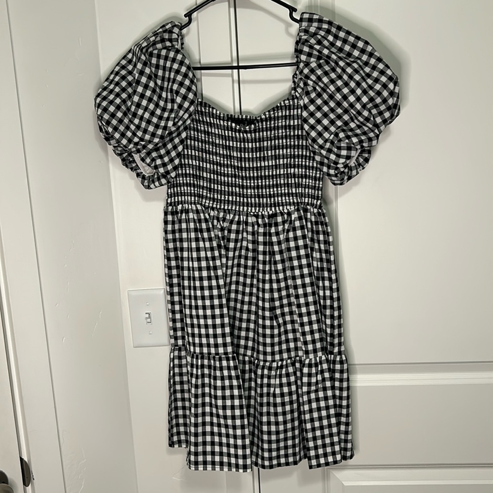 Puff sleeve mini dress checkered